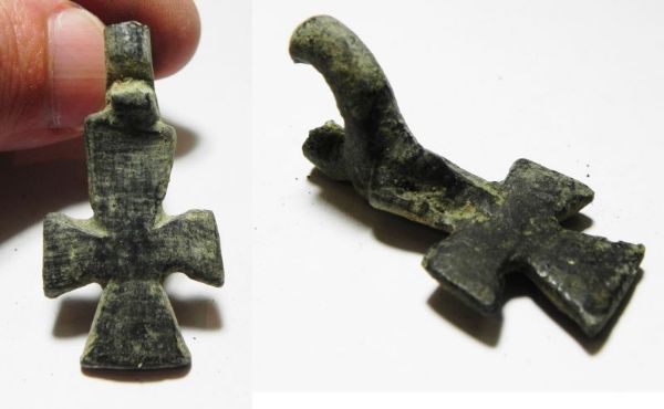 Picture of ANCIENT BYZANTINE BRONZE CROSS. 600 A.D - JORDAN, LARGE EXAMPLE