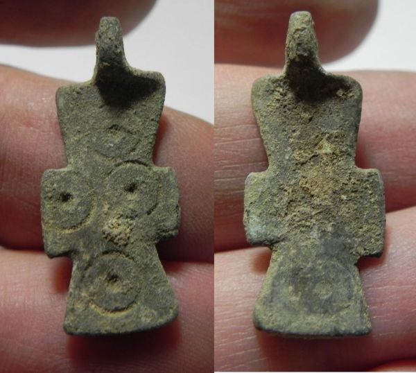 Picture of ANCIENT BYZANTINE BRONZE CROSS. 600 A.D - JORDAN.