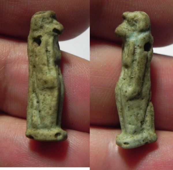 Picture of ANCIENT EGYPT - FAIENCE VELVET MONKEY AMULET. 600 - 300 B.C