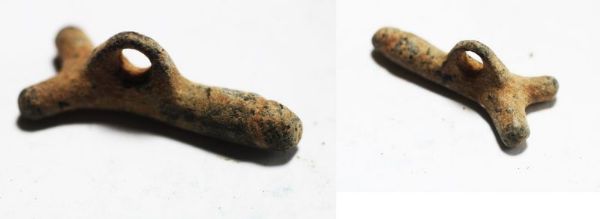 Picture of ANCIENT ROMAN BRONZE PHALLIC AMULET. 200 - 300 A.D