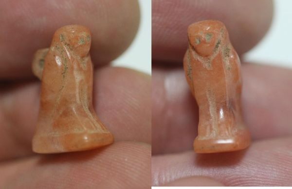 Picture of ANCIENT EGYPTIAN CARNELIAN BA BIRD AMULET. 1400 - 1200 B.C.  NEW KINGDOM