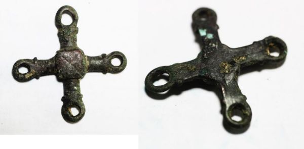 Picture of ANCIENT BYZANTINE BRONZE CROSS . 800 - 1000 A.D