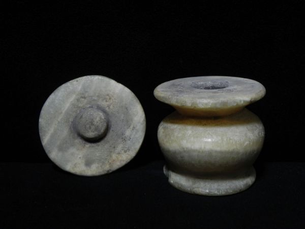 Picture of ANCIENT EGYPT, BEAUTIFUL NEW KINGDOM ALABASTER KOHL VESSEL