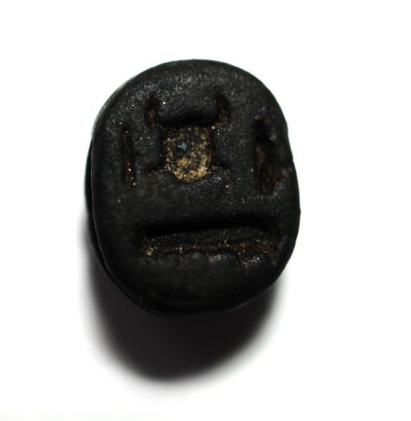 Picture of ANCIENT EGYPT. EGYPTIAN BLUE FAIENCE SCARAB. NEW KINGDOM. 1400 B.C