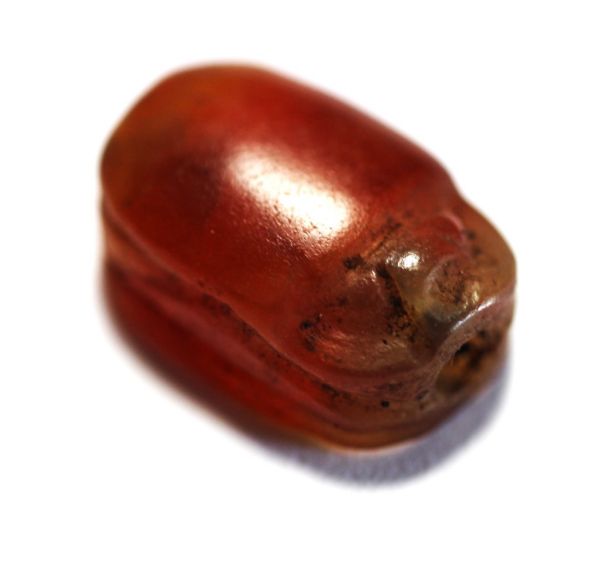 Picture of ANCIENT EGYPT. NEW KINGDOM. CARNELIAN SCARAB. 1250 B.C