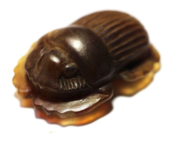 Picture of ANCIENT EGYPT. LARGE NEW KINGDOM STONE BUTTON SCARAB. 1250 B.C
