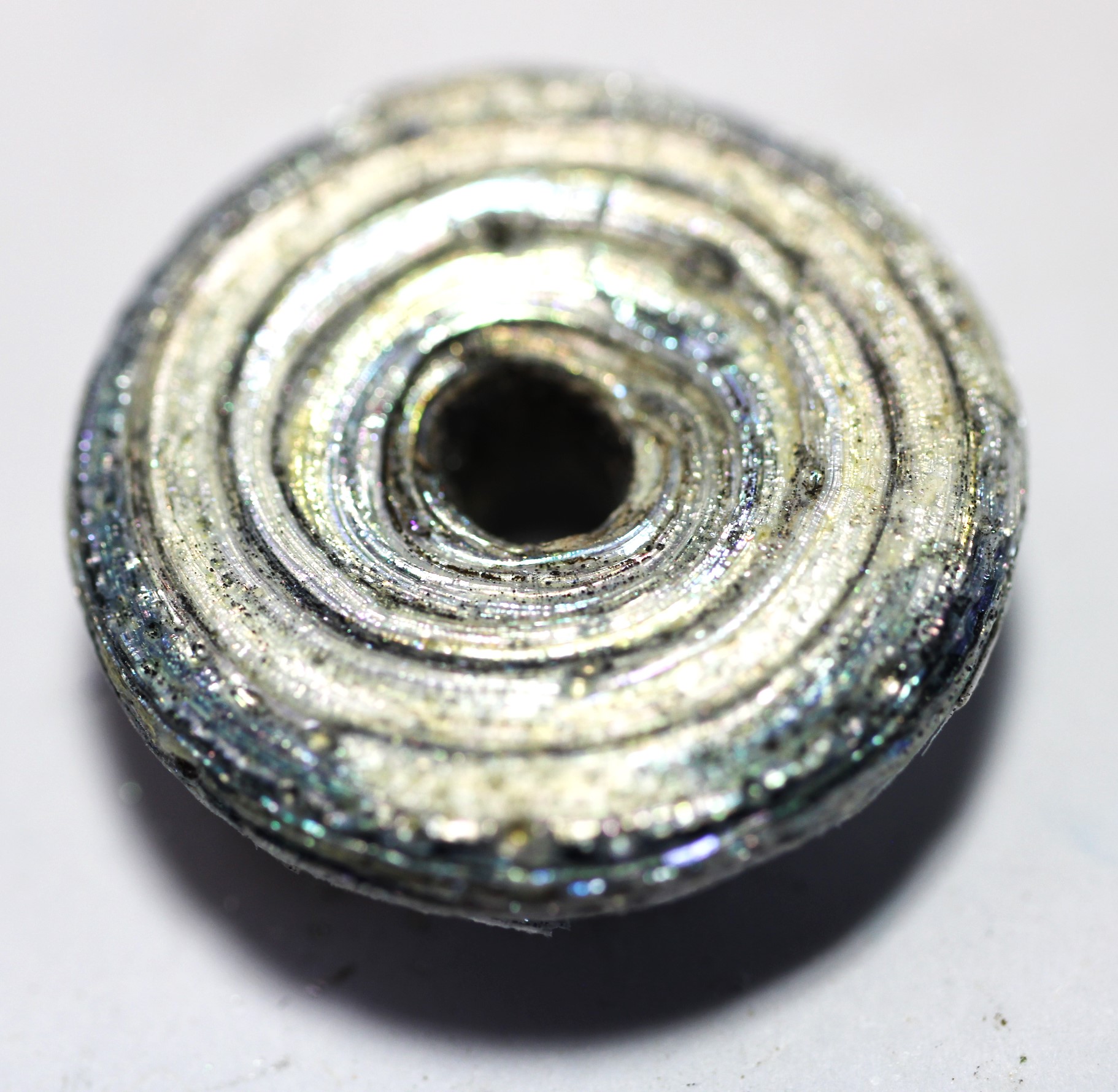 ANCIENT ROMAN BEAUTIFUL GLASS BUTTON. 200 A.D