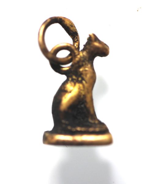 Picture of ANCIENT EGYPT. NEW KINGDOM  GOLD CAT (BASTET) AMULET . 1250 B.C