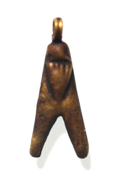 Picture of ANCIENT EGYPT. NEW KINGDOM  GOLD FLY AMULET . 1250 B.C