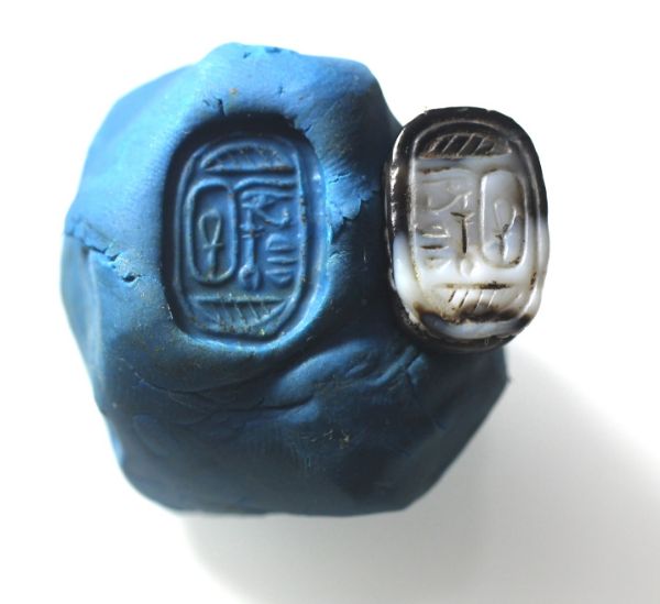 Picture of ANCIENT EGYPT. NEW KINGDOM. AGATE SCARAB 1250 B.C