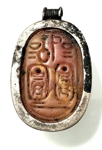 Picture of ANCIENT EGYPT. STONE & SILVER SCARAB PENDANT. 1479–1425 B.C. THUTMOSES III NAME