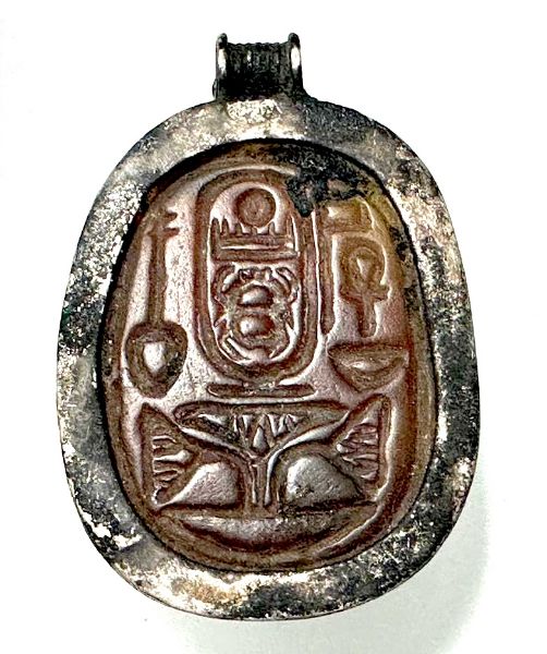 Picture of ANCIENT EGYPT. STONE & SILVER SCARAB PENDANT. 1479–1425 B.C. THUTMOSE III's  NAME
