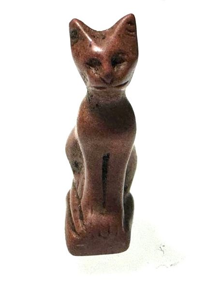 Picture of ANCIENT EGYPT.   RED JASPER AMULET OF A CAT.  1400 - 1200  B.C  NEW KINGDOM