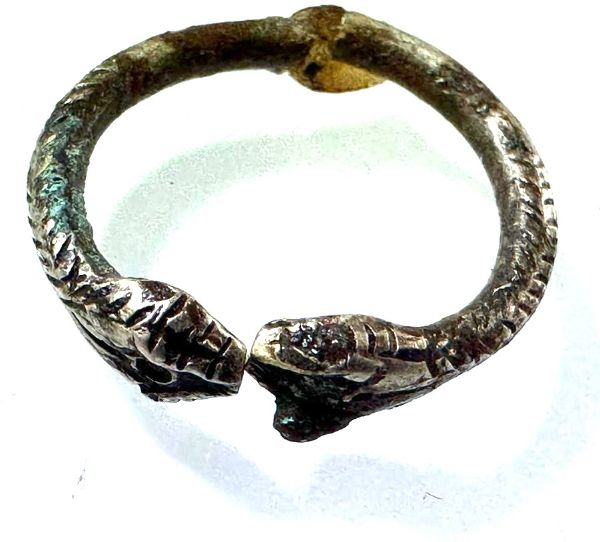 Picture of ANCIENT EGYPT.  ROMANO-EGYPT SILVER RING . SNAKES HEADS.  100 - 200  A.D