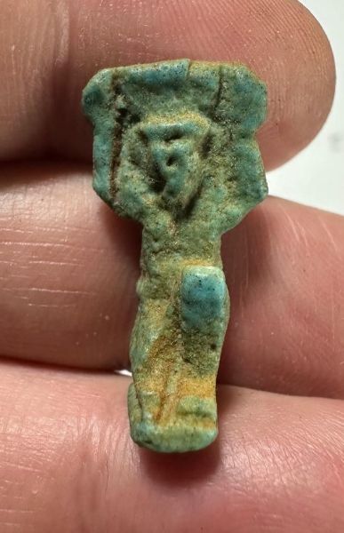 Picture of ANCIENT EGYPT FAIENCE SHU AMULET. 600 - 300 B.C