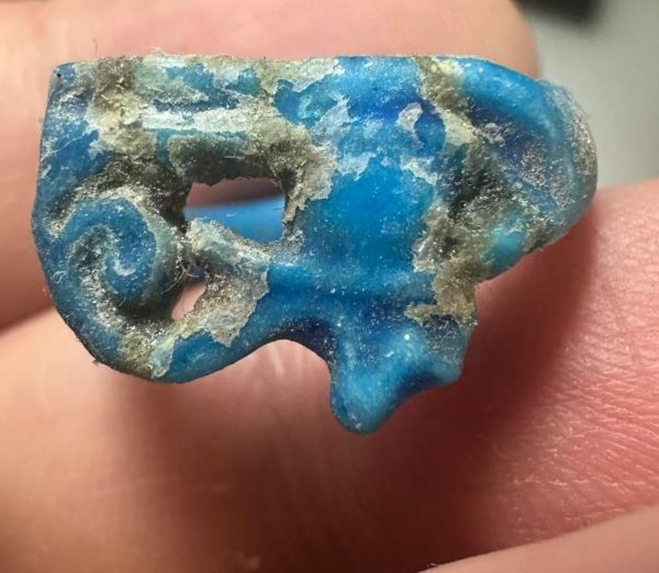 Picture of ANCIENT EGYPT.  FAIENCE RING. AMARNA. TIME OF KING TUTANKHAMUN. 1340 B.C  . EYE OF HORUS