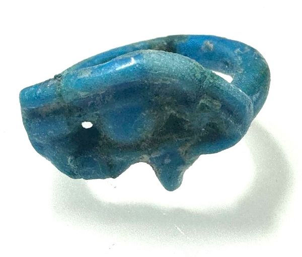Picture of ANCIENT EGYPT.  FAIENCE RING. AMARNA. TIME OF KING TUTANKHAMUN. 1340 B.C .  EYE OF HORUS