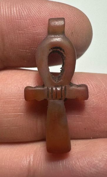 Picture of ANCIENT EGYPT. NEW KINGDOM CARNELIAN STONE ANKH AMULET. 1250 B.C