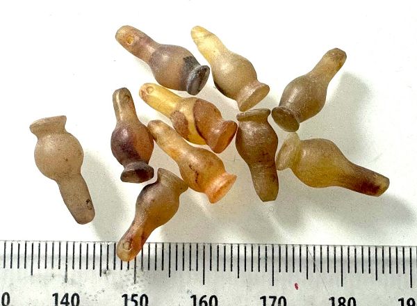 Picture of ANCIENT EGYPT . LOT OF 10 CARNELIAN POPPY SEED AMULET. 1200 B.C  NEW KINGDOM