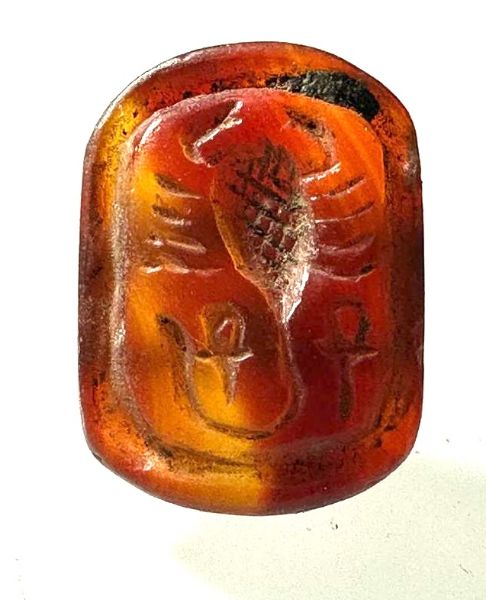 Picture of ANCIENT EGYPT CARNELIAN SEAL AMULET WITH IT'S GOLD RING. 1250 B.C