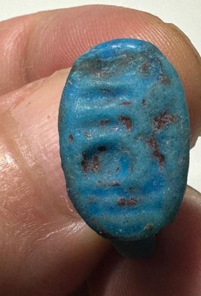 Picture of ANCIENT EGYPT.  FAIENCE RING. AMARNA. TIME OF KING TUTANKHAMUN. 1340 B.C .