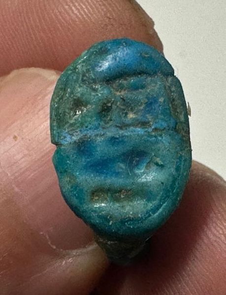 Picture of ANCIENT EGYPT.  FAIENCE RING. AMARNA. TIME OF KING TUTANKHAMUN. 1340 B.C .