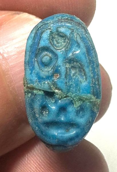 Picture of ANCIENT EGYPT.  FAIENCE RING. AMARNA. TIME OF KING TUTANKHAMUN. 1340 B.C .