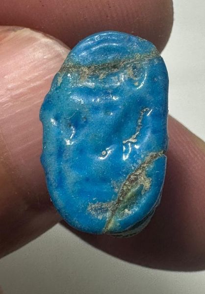 Picture of ANCIENT EGYPT.  FAIENCE RING. AMARNA. TIME OF KING TUTANKHAMUN. 1340 B.C .    NAME OF KING TUTANKHAMUN