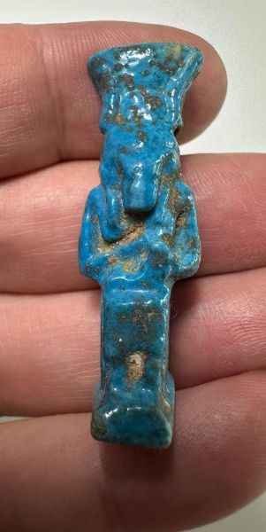 Picture of ANCIENT EGYPT - BEAUTIFUL COLOR FAIENCE ISIS NURSING HORUS AMULET . 600 - 300 B.C