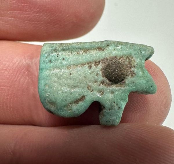 Picture of ANCIENT EGYPT - FAIENCE EYE OF HORUS AMULET . 600 - 300 B.C
