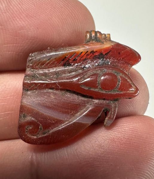 Picture of ANCIENT EGYPT. CARNELIAN EYE OF HORUS AMULET. 1250 B.C  NEW KINGDOM