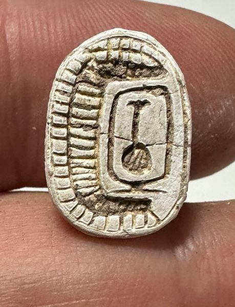 Picture of ANCIENT EGYPT - BEAUTIFUL & ELEGANT 2ND INTERMEDIATE PERIOD STEATITE SCARAB. 2000 B.C.