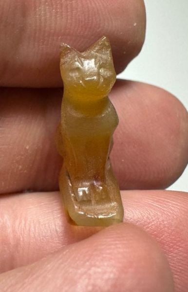 Picture of ANCIENT EGYPT, NEW KINGDOM CARNELIAN CAT AMULET. 1400 - 1200 B.C