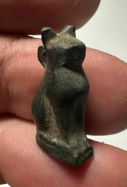 Picture of ANCIENT EGYPT. NEW KINGDOM STONE CAT AMULET. 1400 B.C