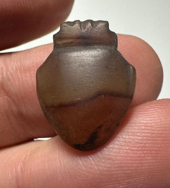 Picture of ANCIENT EGYPT, NEW KINGDOM CARNELIAN HEART AMULET. 1400 - 1200 B.C