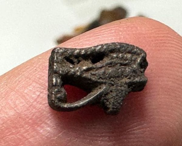 Picture of ANCIENT EGYPT. NEW KINGDOM SILVER EYE OF HORUS AMULET . 1250 B.C 
