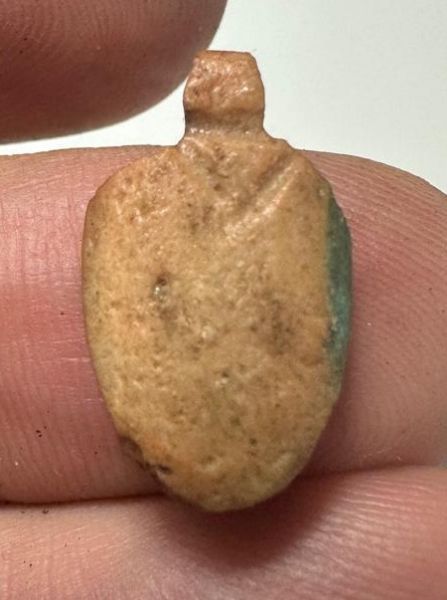 Picture of ANCIENT EGYPT, AMARNA FAIENCE AMULET . 1334 – 1325 BC .     1334 – 1325 BC . TIME OF KING TUTANKHAMUN