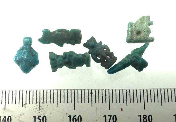 Picture of ANCIENT EGYPT, AMARNA FAIENCE AMULETS . LOT OF 6 . 1334 – 1325 BC .     1334 – 1325 BC . TIME OF KING TUTANKHAMUN
