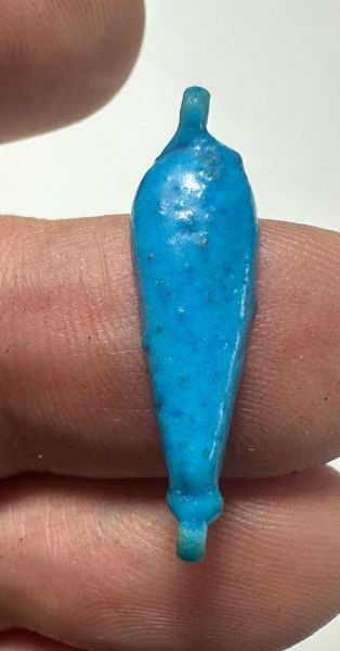 Picture of ANCIENT EGYPT, AMARNA FAIENCE AMULET . 1334 – 1325 BC .     1334 – 1325 BC . TIME OF KING TUTANKHAMUN