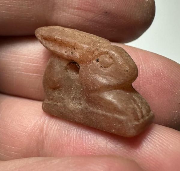 Picture of ANCIENT EGYPT -  BEAUTIFUL  CARNELIAN AMULET OF A HARE . NEW KINGDOM .1250 B.C. 