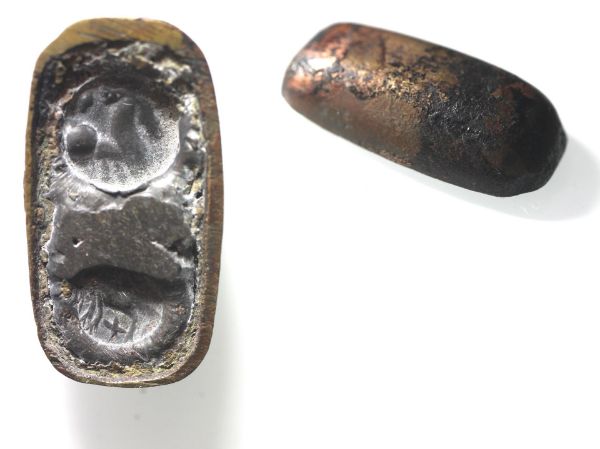 Picture of LATE ROMAN OR SASANIAN BRONZE AND LEAD PIECE WITH SEAL IMPRESSIONS. UNIQUE. 400 - 500 A.D