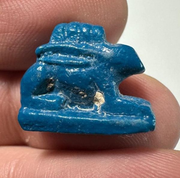 Picture of ANCIENT EGYPT.  BEAUTIFUL COLOR. GRECO - ROMAN - FAIENCE HARE AMULET . 300 B.C - 100 A.D