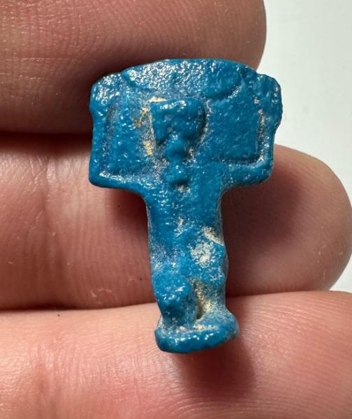 Picture of ANCIENT EGYPT.  BEAUTIFUL COLOR. GRECO - ROMAN - FAIENCE SHU AMULET . 300 B.C - 100 A.D