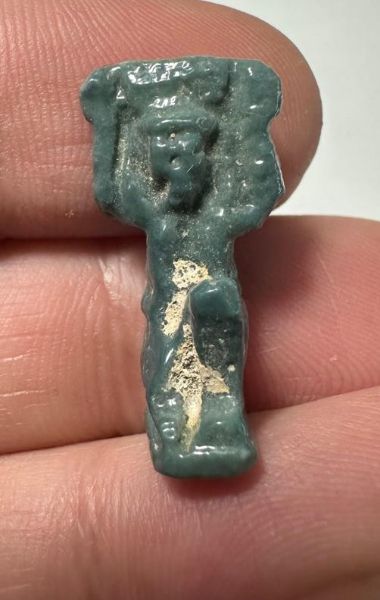 Picture of ANCIENT EGYPT.  BEAUTIFUL COLOR. GRECO - ROMAN - FAIENCE SHU AMULET . 300 B.C - 100 A.D