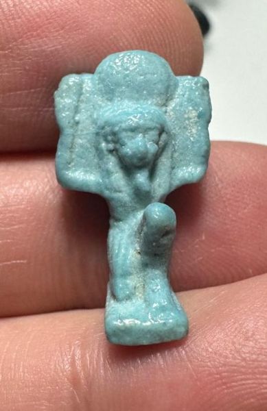 Picture of ANCIENT EGYPT.  BEAUTIFUL COLOR. GRECO - ROMAN - FAIENCE SHU AMULET . 300 B.C - 100 A.D