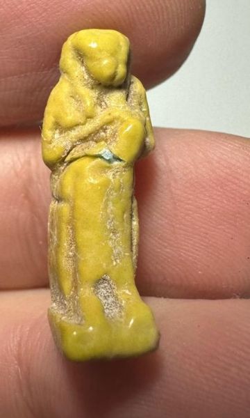 Picture of ANCIENT EGYPT.  BEAUTIFUL COLOR. GRECO - ROMAN - FAIENCE ISIS NURSING HORUS AMULET . 300 B.C - 100 A.D