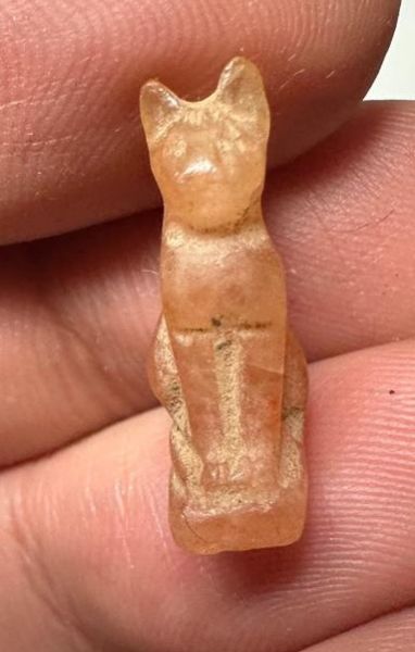 Picture of ANCIENT EGYPT -  BEAUTIFUL  CARNELIAN AMULET OF A CAT . NEW KINGDOM .1250 B.C. 