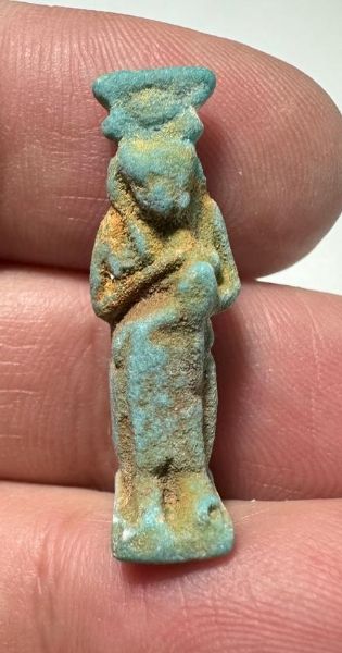 Picture of ANCIENT EGYPT.  BEAUTIFUL COLOR. GRECO - ROMAN - FAIENCE ISIS NURSING HORUS AMULET . 300 B.C - 100 A.D