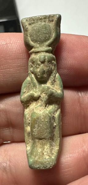 Picture of ANCIENT EGYPT.  BEAUTIFUL COLOR. GRECO - ROMAN - FAIENCE ISIS NURSING HORUS AMULET . 300 B.C - 100 A.D
