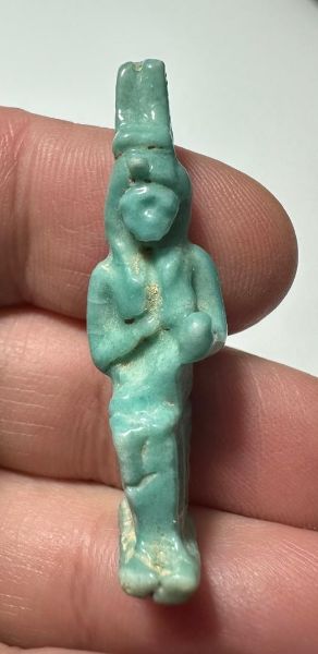 Picture of ANCIENT EGYPT.  BEAUTIFUL COLOR. GRECO - ROMAN - FAIENCE ISIS NURSING HORUS AMULET . 300 B.C - 100 A.D
